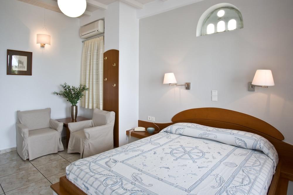 אגיוס יואניס Porto Raphael Residences & Suites מראה חיצוני תמונה